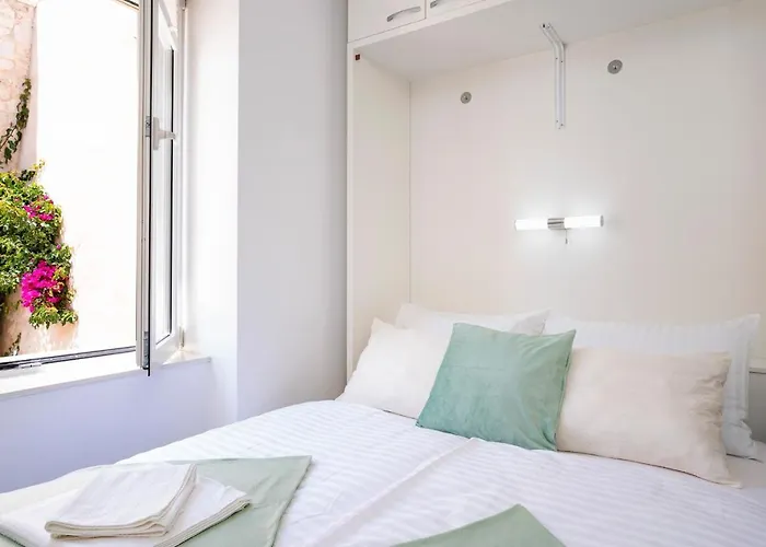 Appartement Clock Tower - Zf Hvar Center