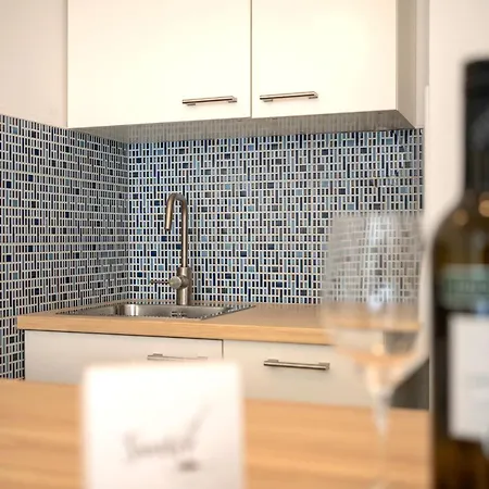 Clock Tower - Zf Hvar Center Lägenhet *